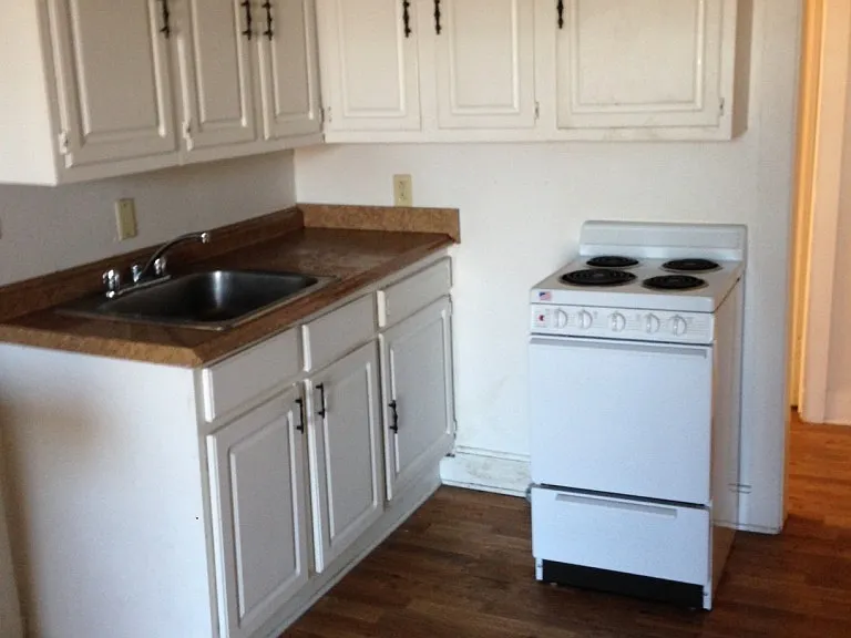 6 1/2-1/2 N Winooski Ave #14 — Photo 12
