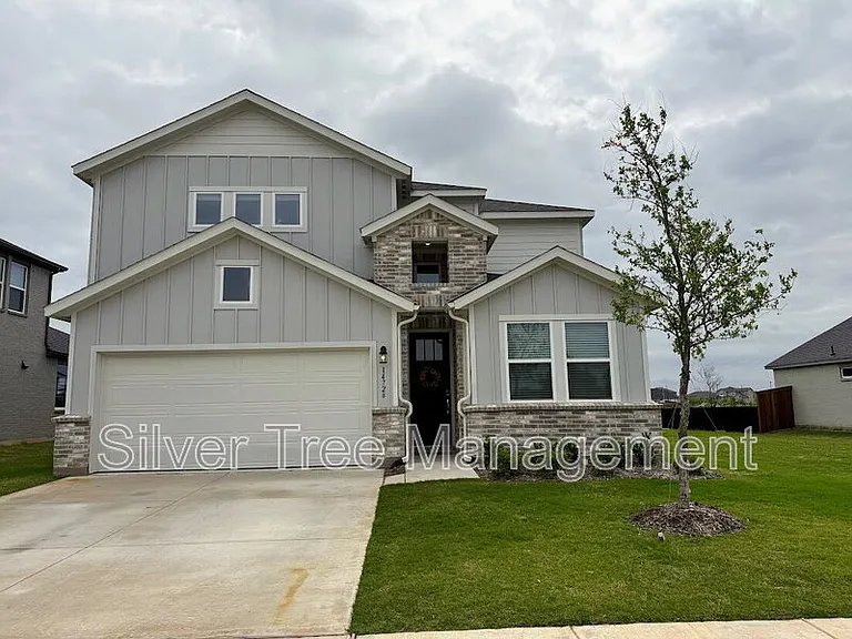 14728 Ledger Ln — Photo 1