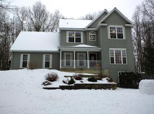 4680 Woodvalley Ct NE, Rockford, MI 49341