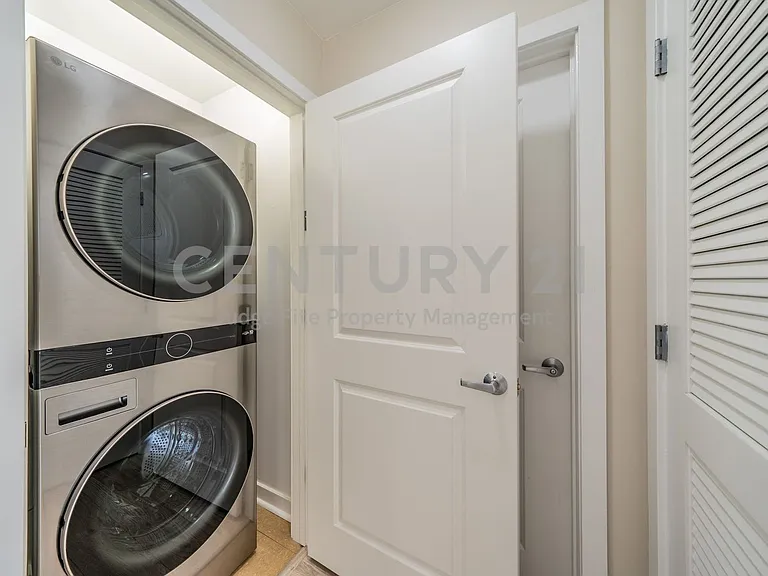 1200 Main St #506 — Photo 26