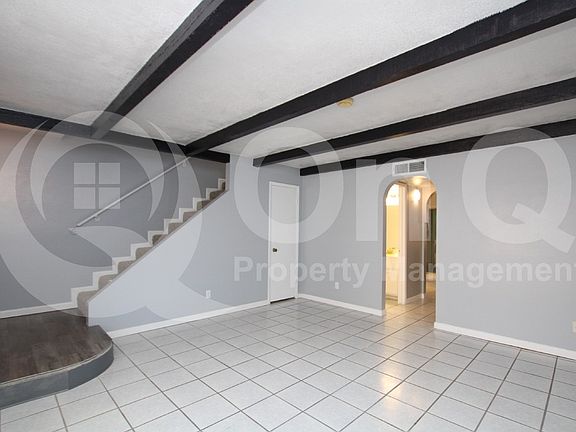 4th image of 2211 W Turney Ave #B
