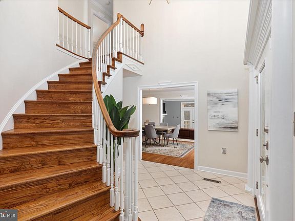 4th image of 1435 Rosewood Hill Dr