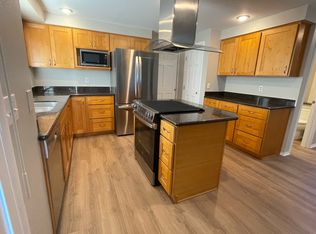 11613 SE 77th Pl, Renton, WA 98056