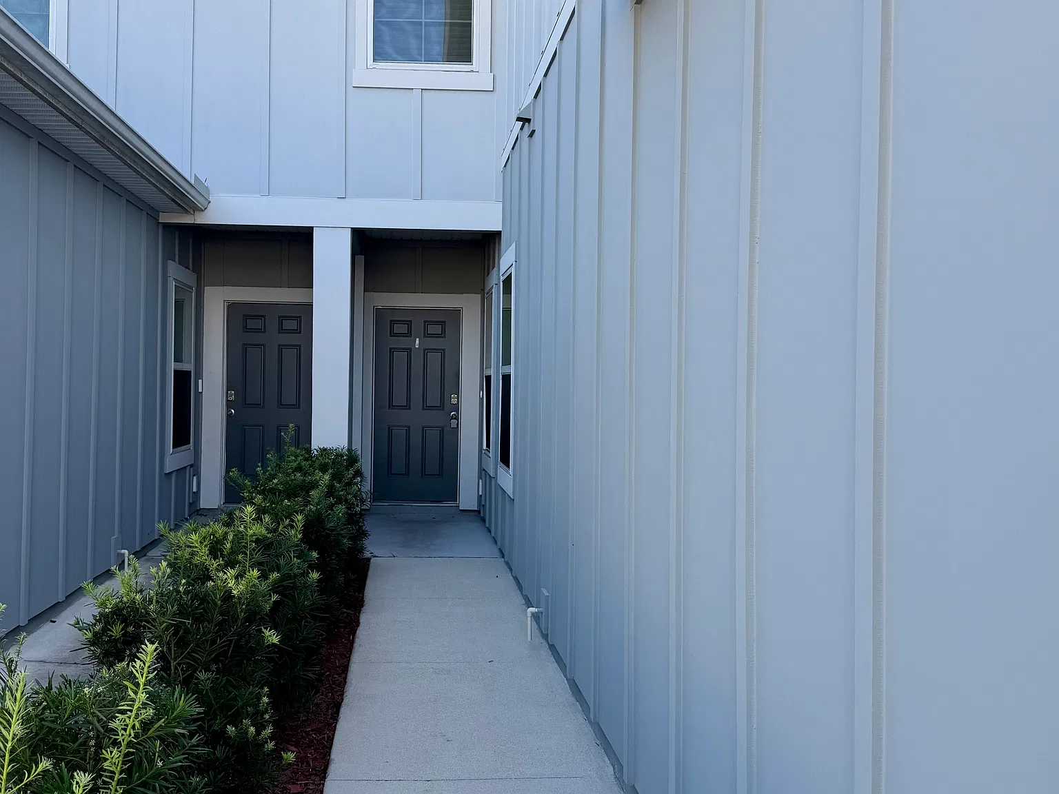 3 bed, 2.5 bath, 1502 sqft, $1,850 — Photo 2