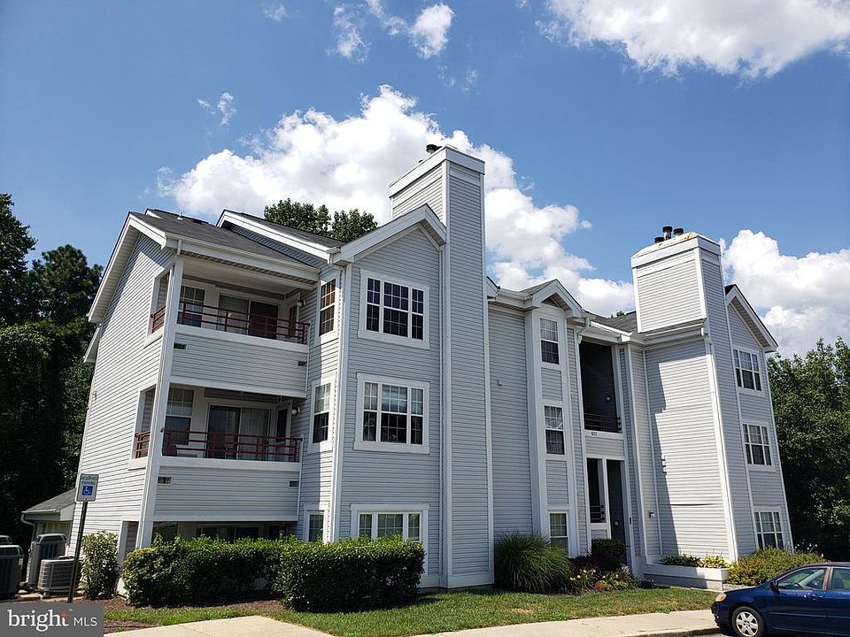 1st image of 602 Rolling Hill Walk APT 204