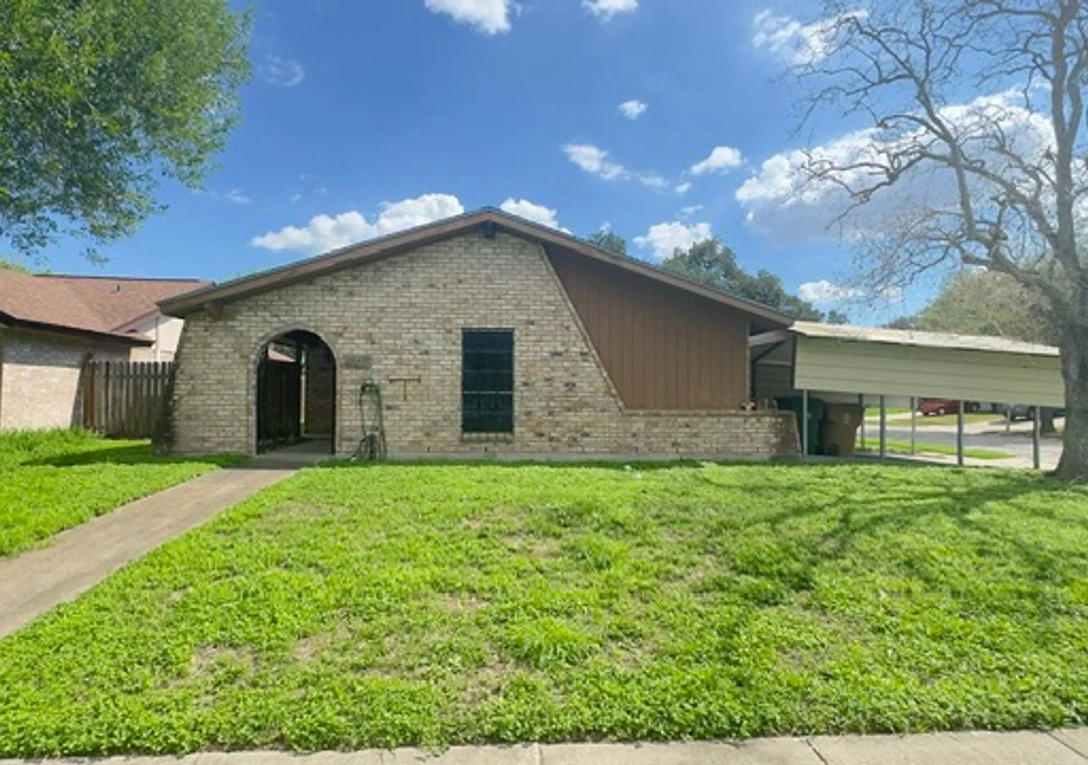 3 bedroom 2 bath house in Calallen area — Photo 1
