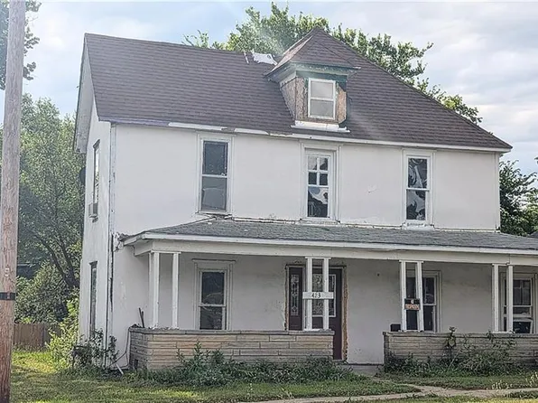 423 S Main St, El Dorado Springs, MO 64744