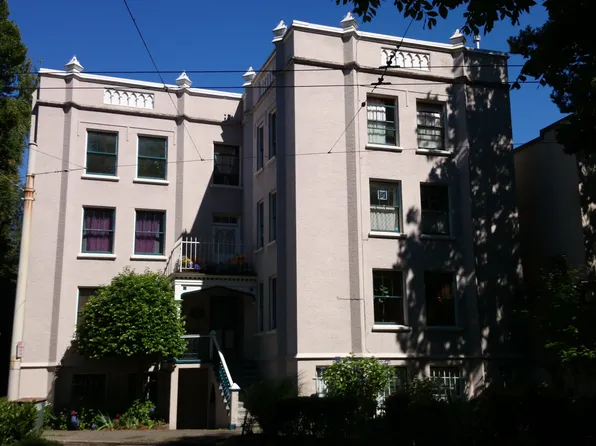1508 10th Ave E APT 203, Seattle, WA 98102