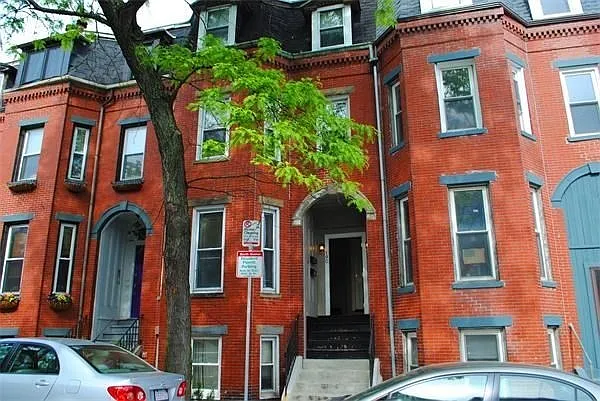 2 bed, 1.5 bath, 1200 sqft, $4,300 — Photo 1