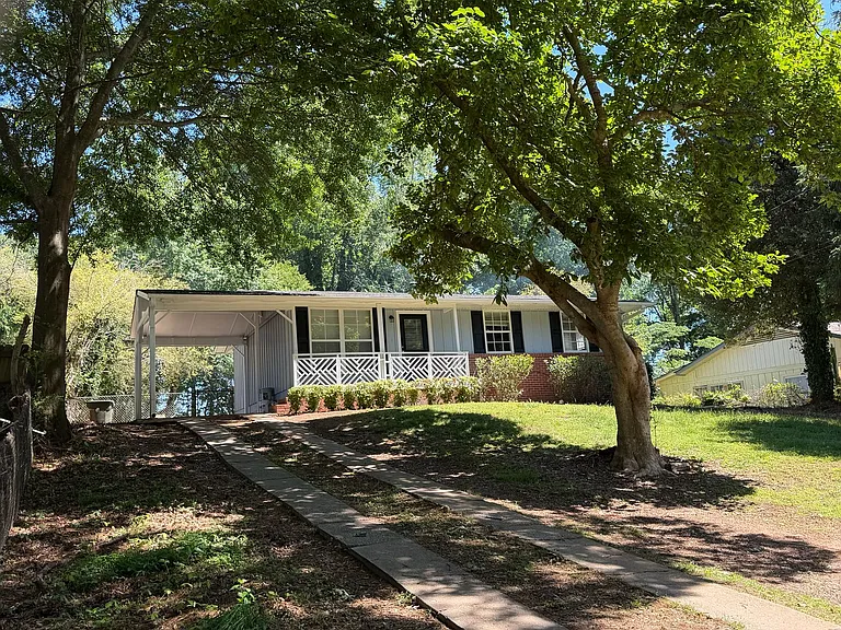 4535 Briarwood Dr — Photo 1
