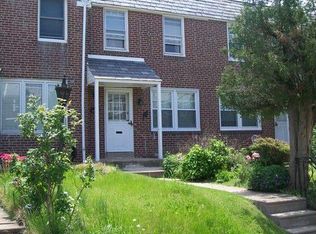 7229 Large St, Philadelphia, PA 19149