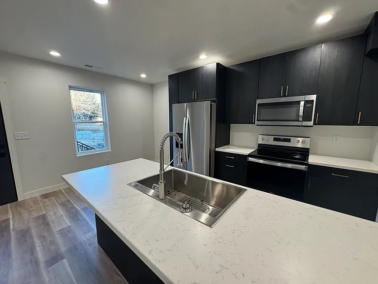 803 Pine St #A — Photo 5