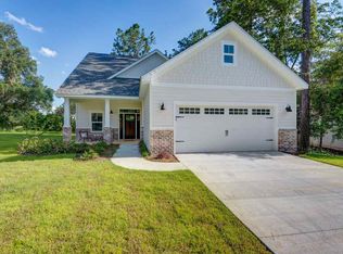 826 Piney Village Loop, Tallahassee, FL 32311
