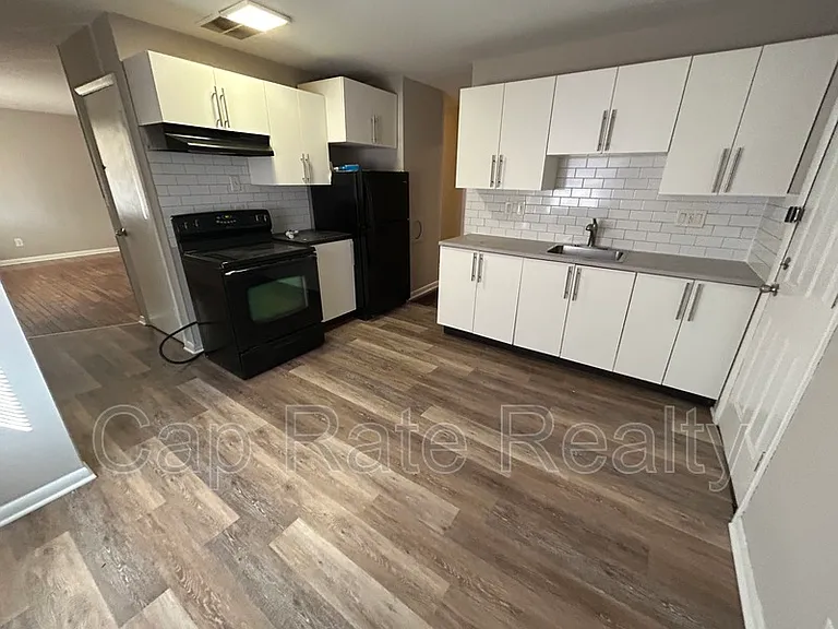 1776 Nason Ave — Photo 4