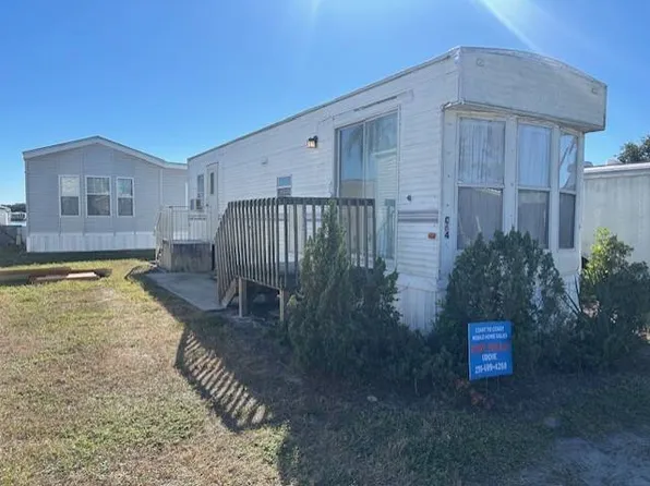 6633 53rd Ave E, Bradenton, FL 34203