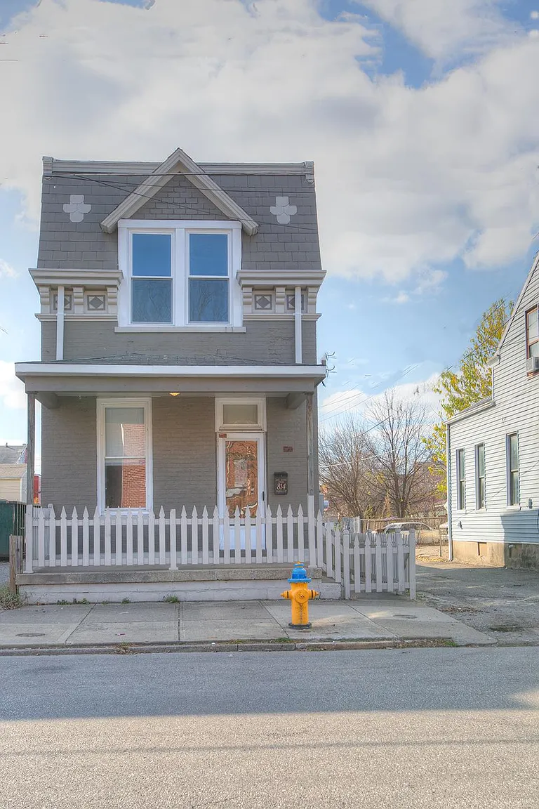 814 Isabella St photo 1