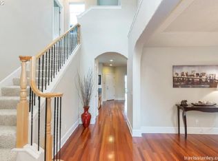 4305 NW Oxbridge Dr, Portland, OR 97229