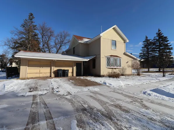 320 11th Ave W, Ashland, WI 54806