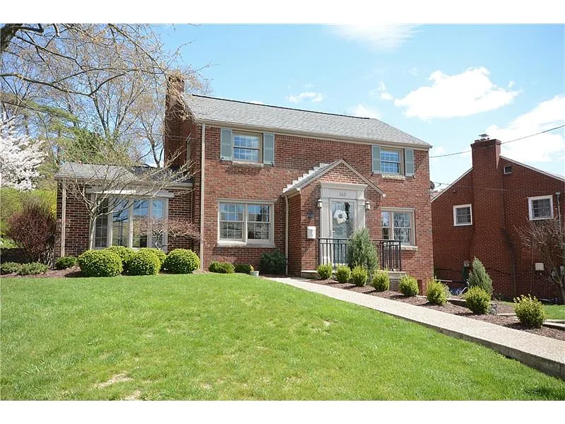 143 Seneca Dr photo 1