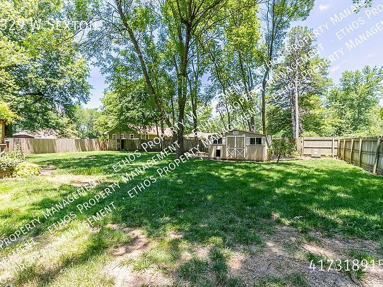 3329 W Sexton St — Photo 14