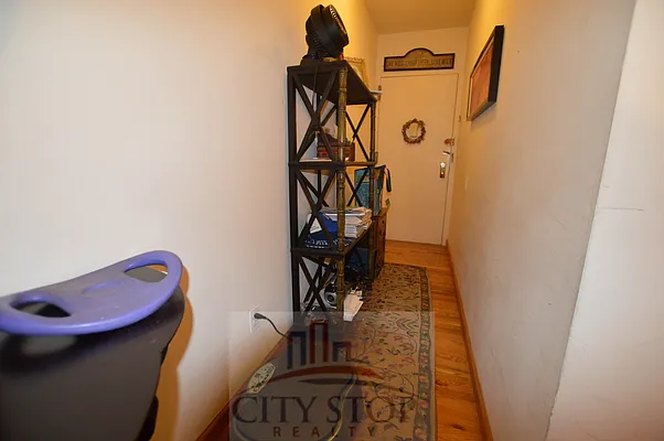 Rented by City Stop Realty | media 5