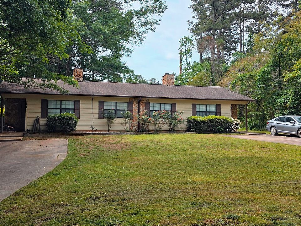 2nd image of 129 Valleywood Rd