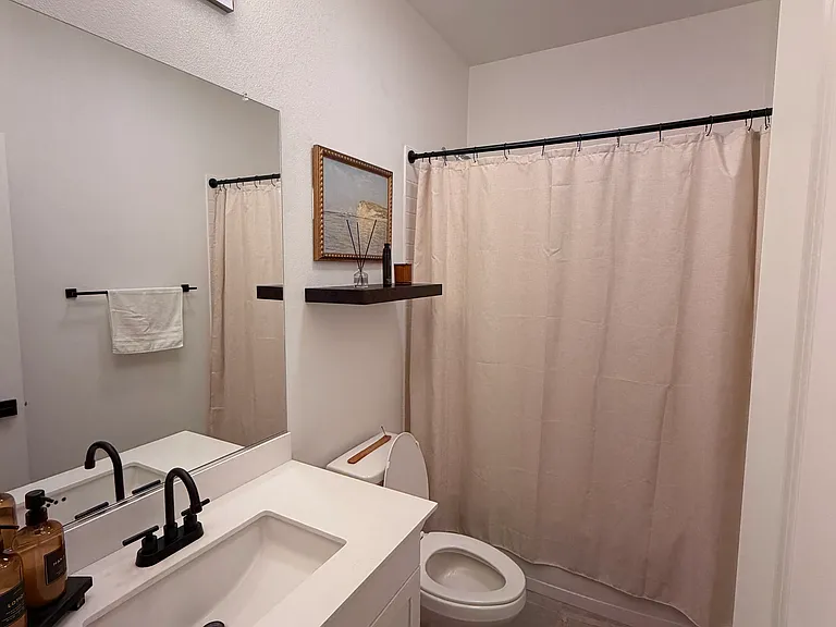 8831 W Dale Dr — Photo 5