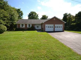 807 5th St, Grottoes, VA 24441