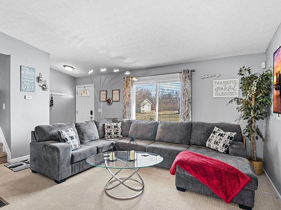 3rd image of 3939 Marsha Dr