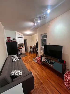 Rented by Oxford Property Group | media 39