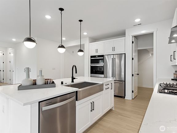 6th image of this home