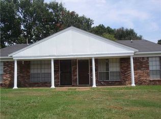 1832 S Perkins Rd, Memphis, TN 38117