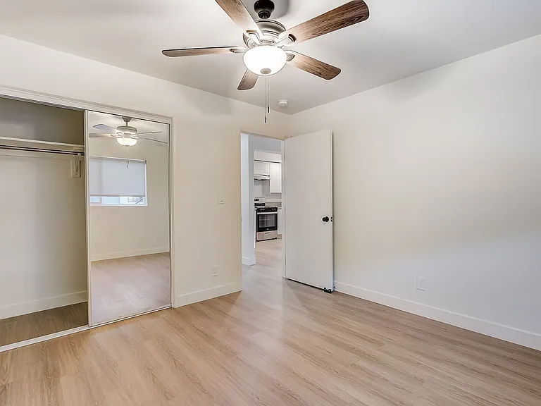 630 N Kingsley Dr #1 — Photo 7