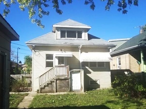 3rd image of 1319 S 60th Ct