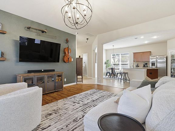 4th image of 20907 Dover Mist Ln