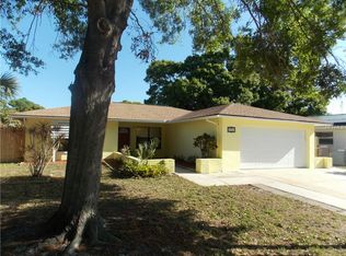 6969 Aberfeldy Ave N, Saint Petersburg, FL 33709