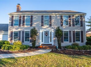 16872 Rabbit Run Dr, Strongsville, OH 44136