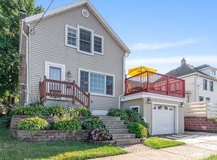 713 Huron St, Manitowoc, WI 54220