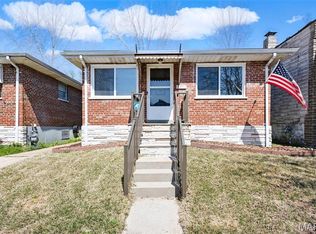 4071 Burgen Ave, Saint Louis, MO 63116