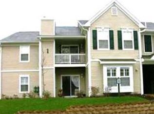 1102 Lenox Oval, Pittsburgh, PA 15237