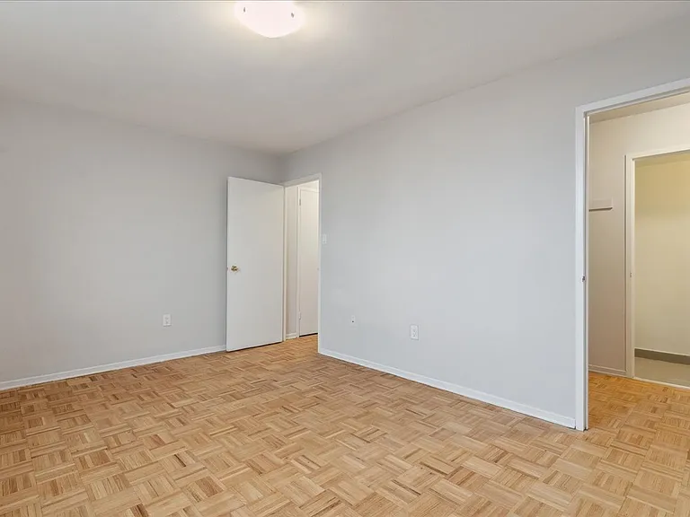 1266 Pentland St — Photo 9