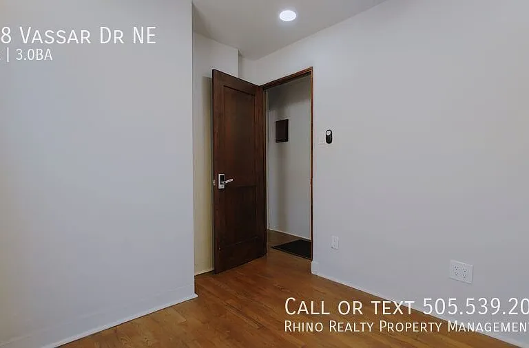 808 Vassar Dr NE — Photo 19