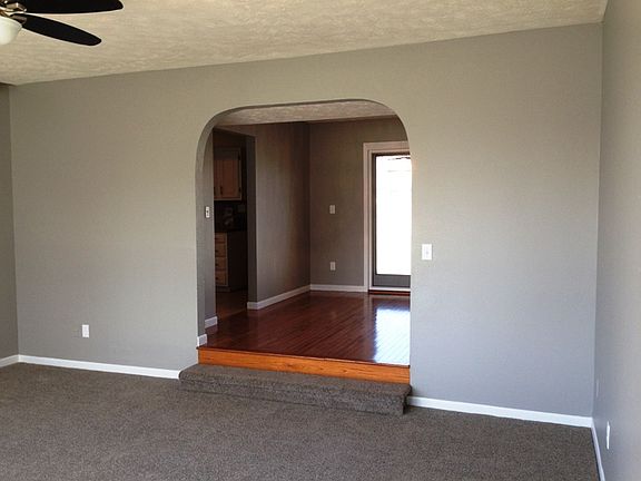 5th image of 1811 Burlington Blvd