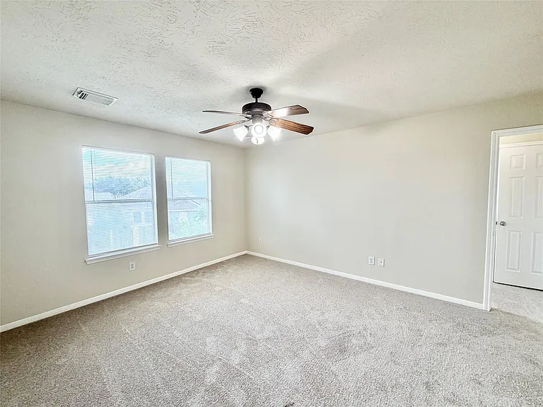 21734 Texian Ct — Photo 12