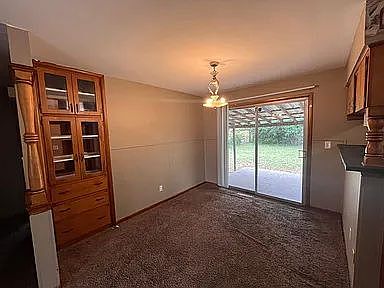 3rd image of 1502 W Anita Ave