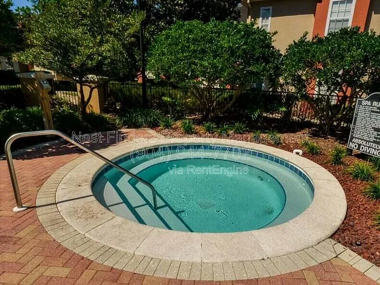 10075 Gate Pkwy N #1013 — Photo 28