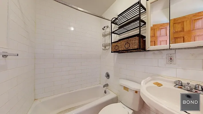 Rented by Bond New York | media 18