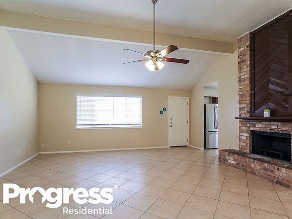 4th image of 16738 Quail Run Dr