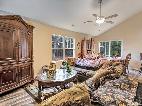 4th image of 4536 Parkwood Cir