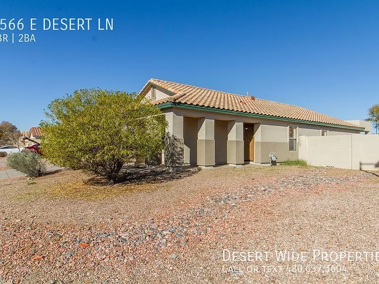 8566 E Desert Ln — Photo 3
